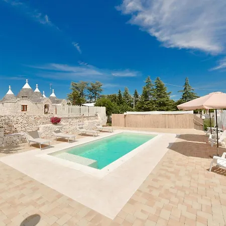 Trulli Colebe Con Piscina Villa Martina Franca