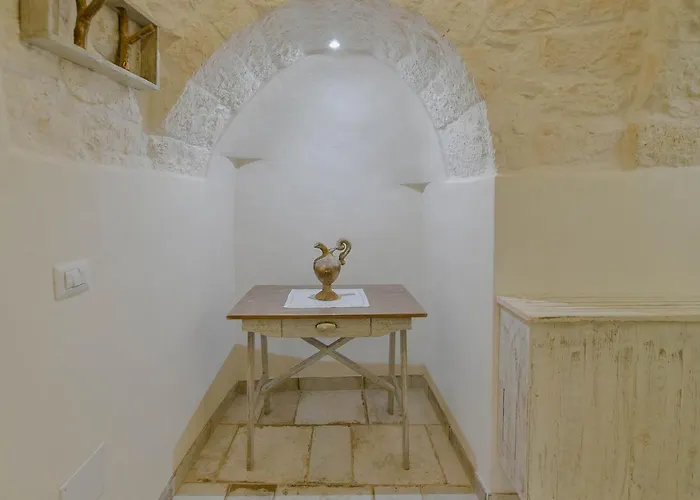 Trulli Colebe Con Piscina مارتينا فرانكا