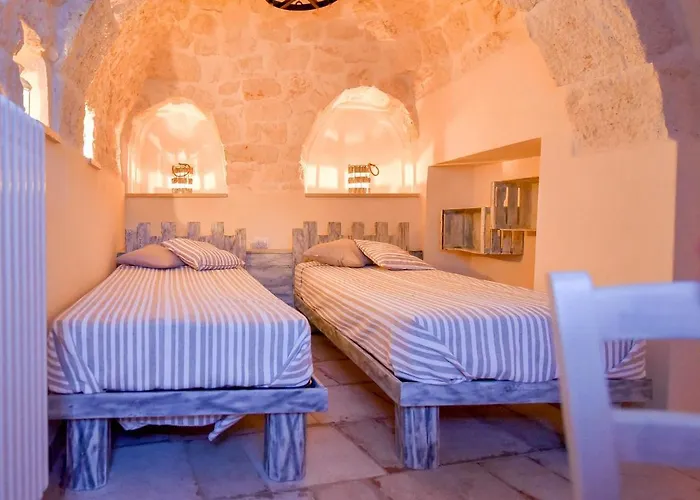 וילה Trulli Colebe Con Piscina *