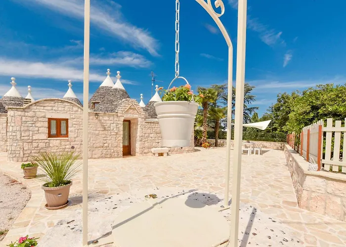 Trulli Colebe Con Piscina Villa Martina Franca